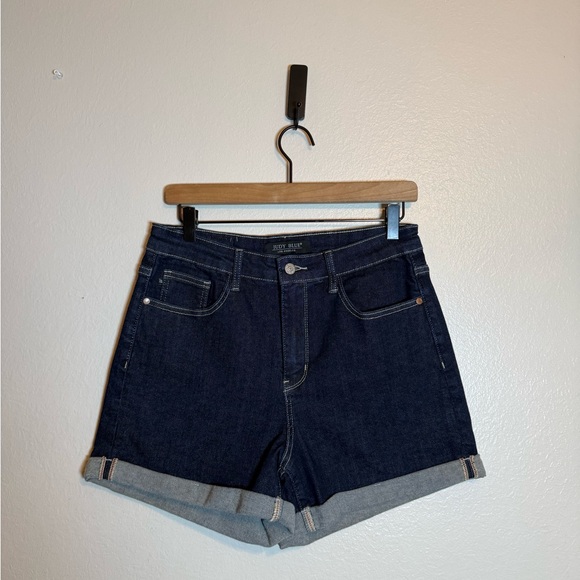 Judy Blue Dark Wash Cuffed Shorts - Picture 2 of 6
